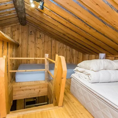 Holiday Huttukero B7 Pyhätunturi